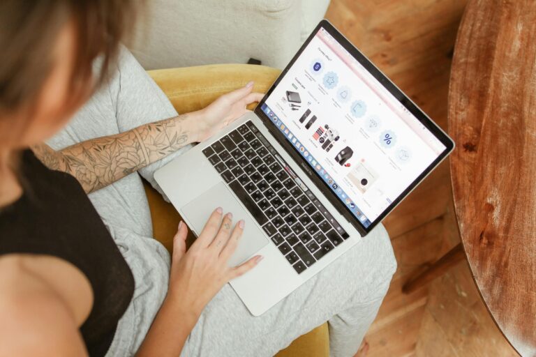 5. Online Marketing vs Digital Marketing: Key Differences Explained